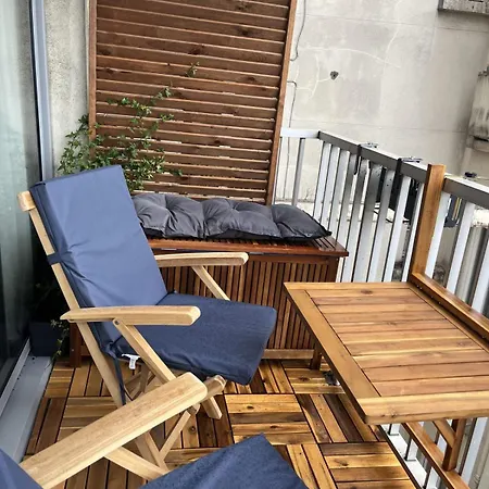 Spacious - Balcony Paris